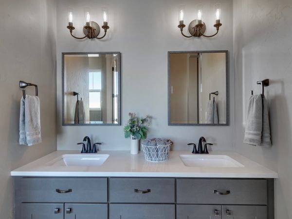 Cost of Washroom Remodeling in Seneca